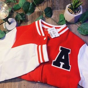 Love Culture Varsity Jacket red size s